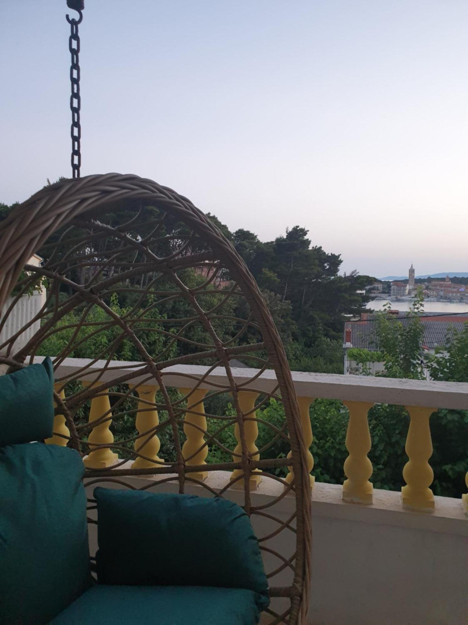 Apartments Mare Banjol ภายนอก รูปภาพ
